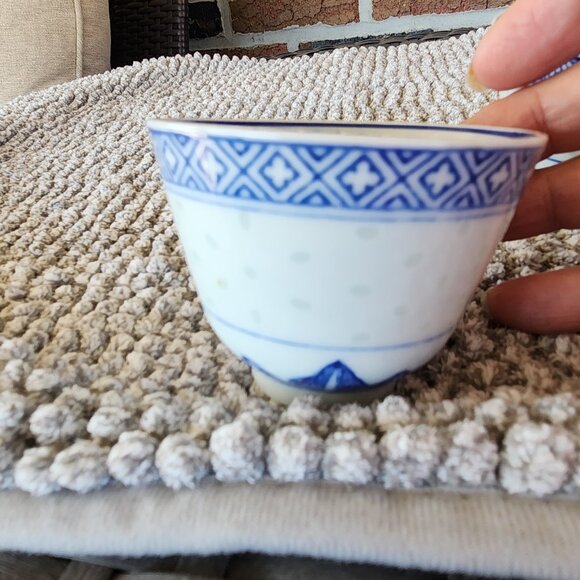 4 - Rare Vintage Sake/Tea Cups - Picture 13 of 16